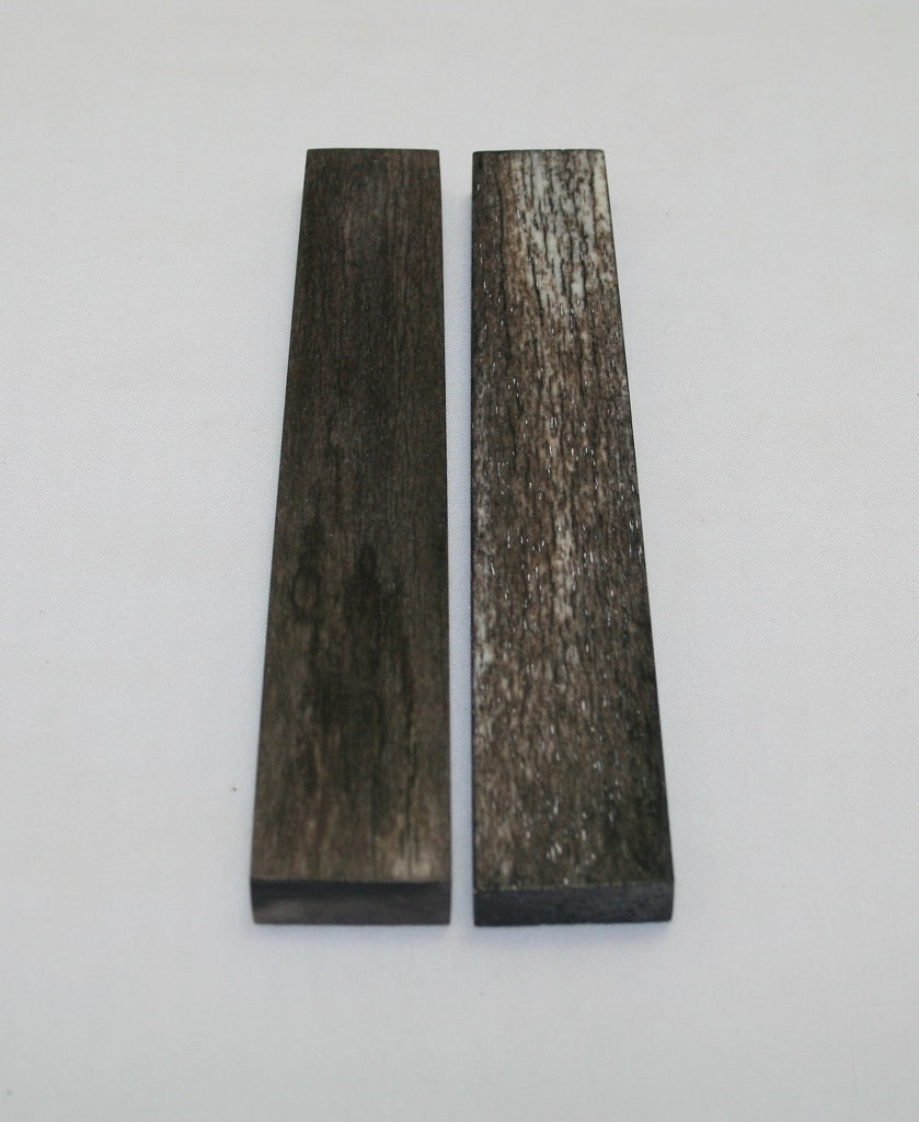 NB102LT16  Giraffe Bone Scales