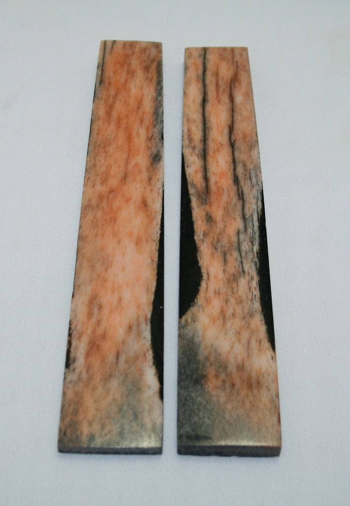 NB102LT1  Giraffe Bone Scales