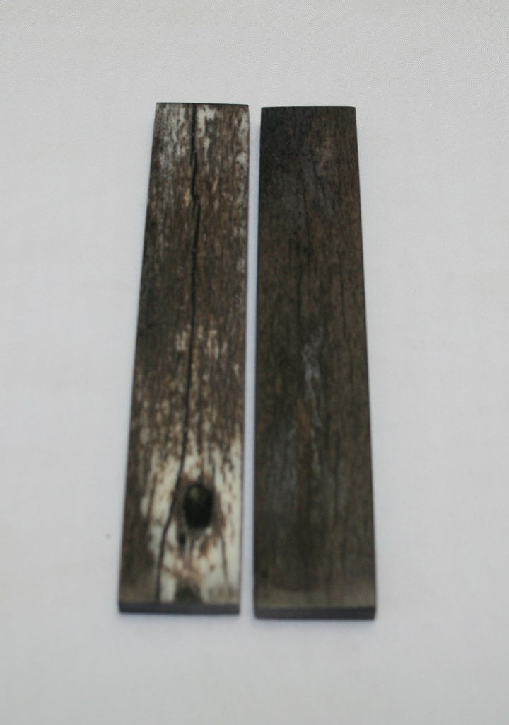 NB102LT31  Giraffe Bone Scales