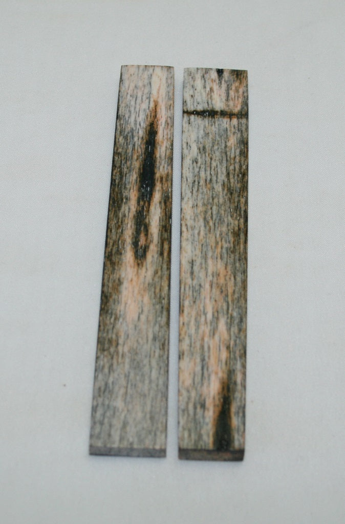 NB102LT45  Giraffe Bone Scales