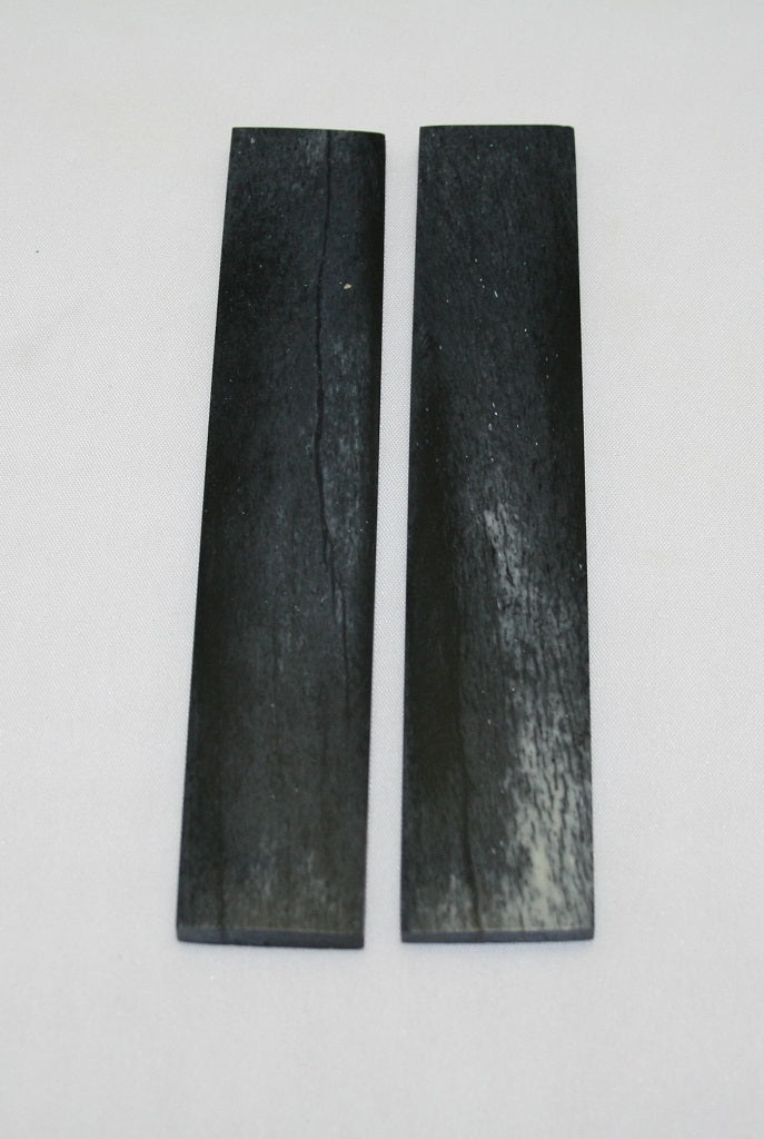 NB102LT87  Giraffe Bone Scales