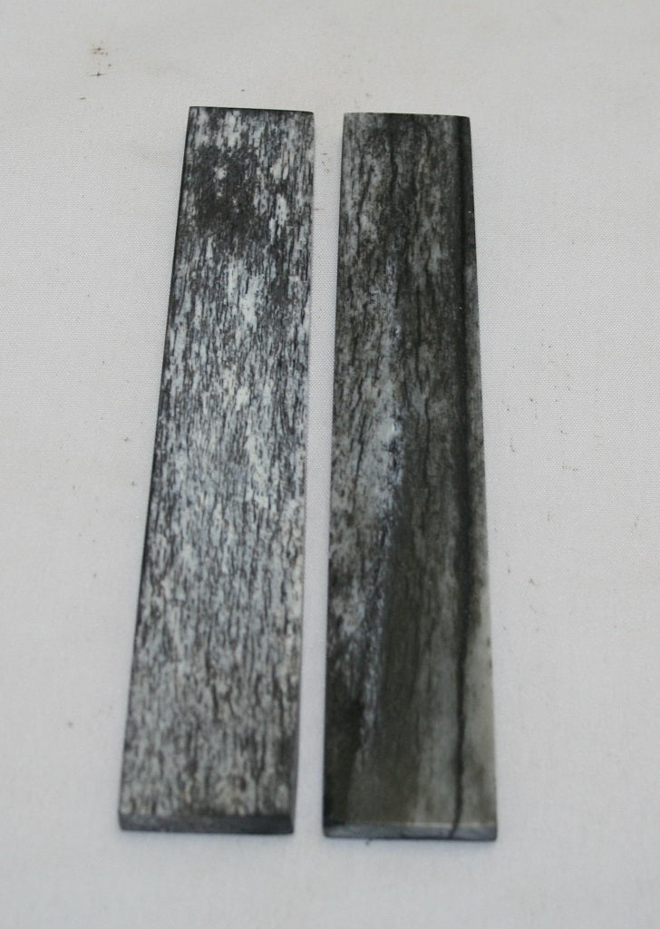 NB102MF57  Giraffe Bone Scales