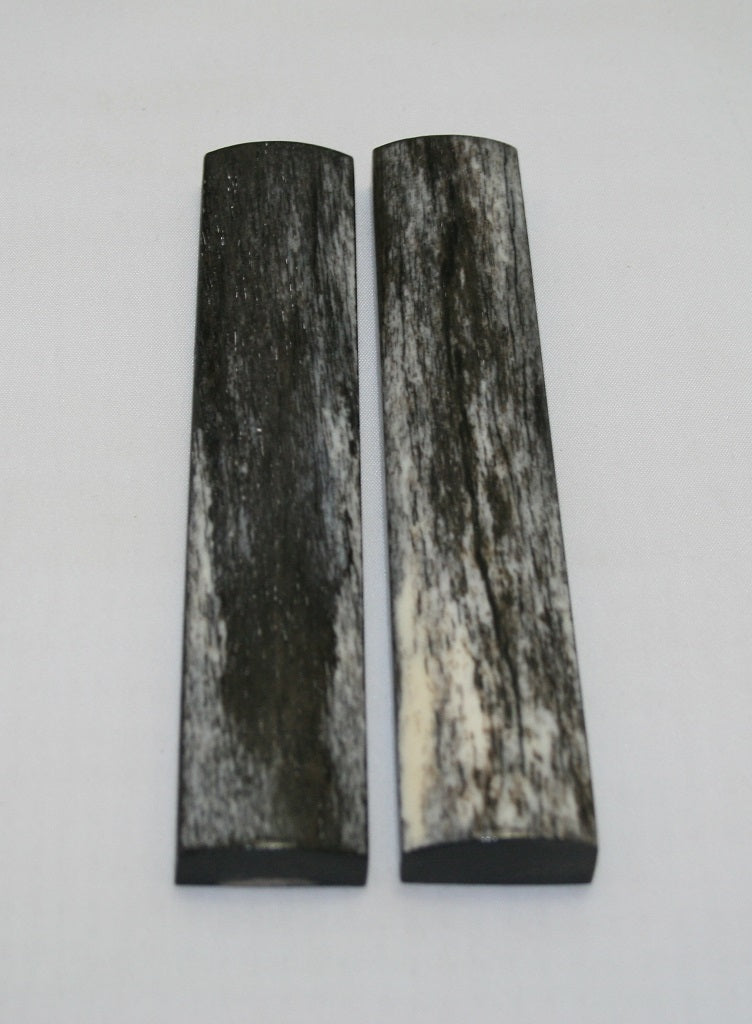 NB102MJ105  Giraffe Bone Scales