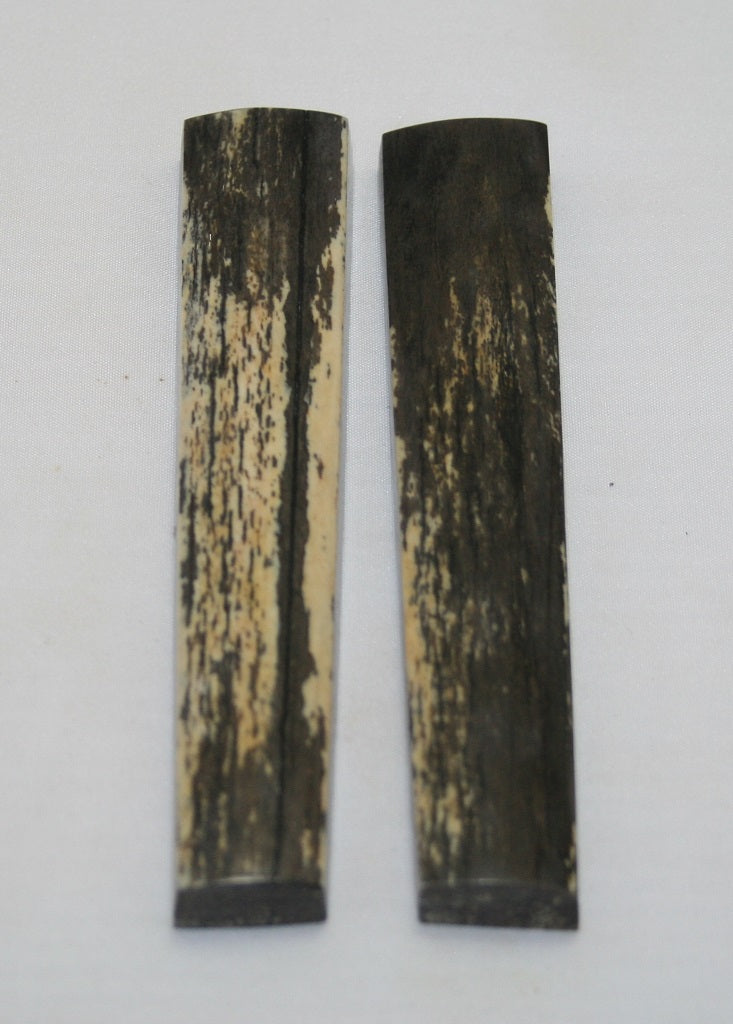 NB102MJ74  Giraffe Bone Scales