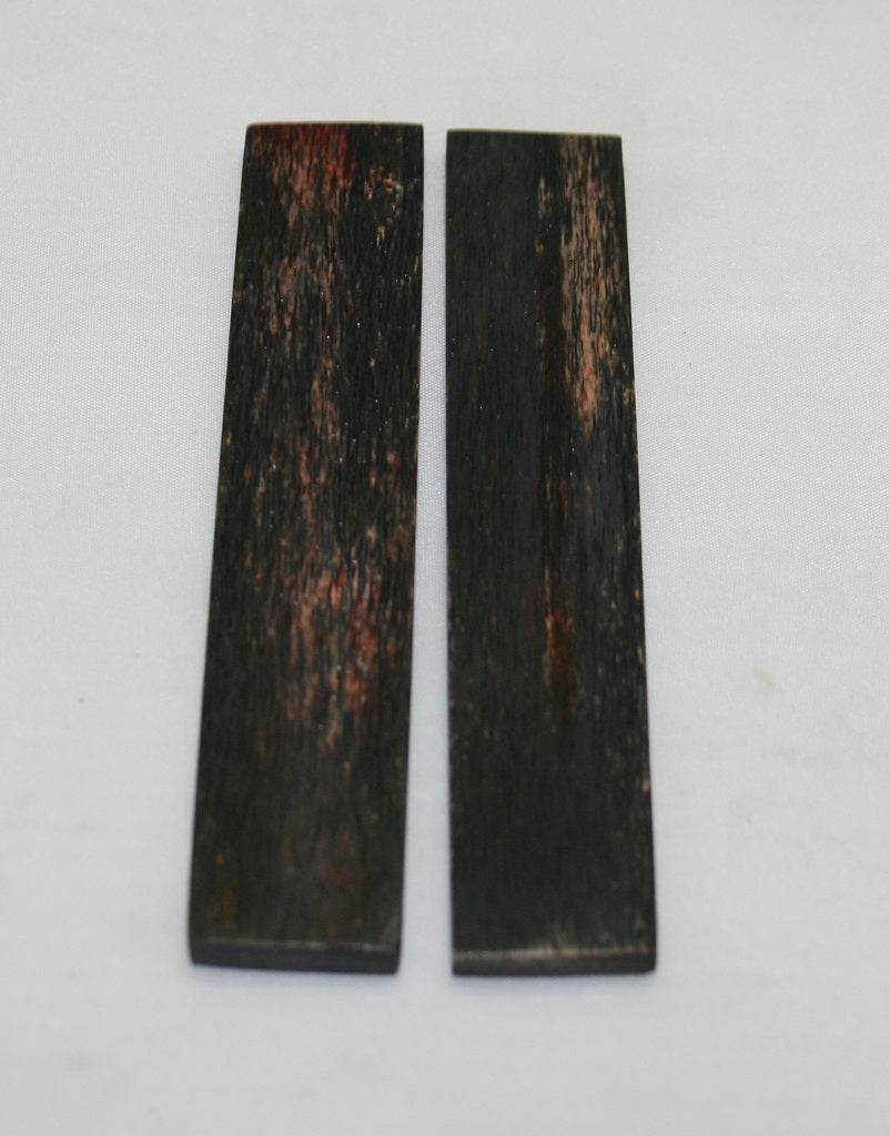 NB102MJ91  Giraffe Bone Scales