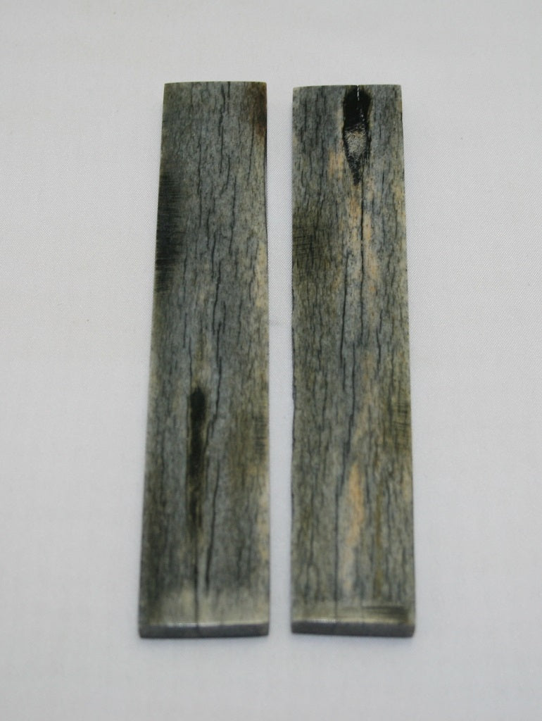 NB102MJ97  Giraffe Bone Scales