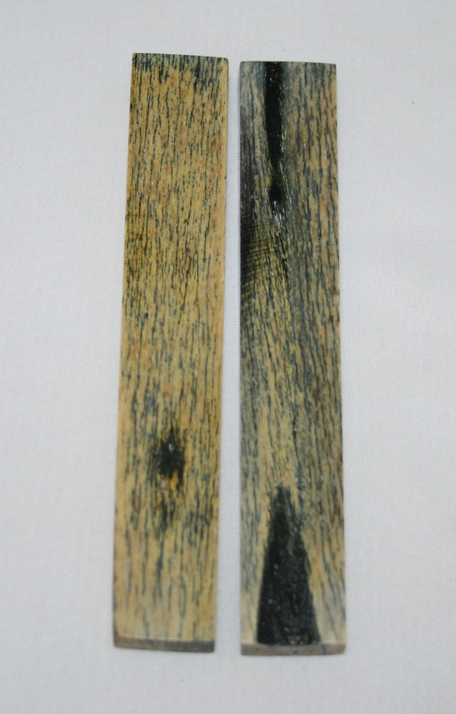 NB102N21  Giraffe Bone Scales