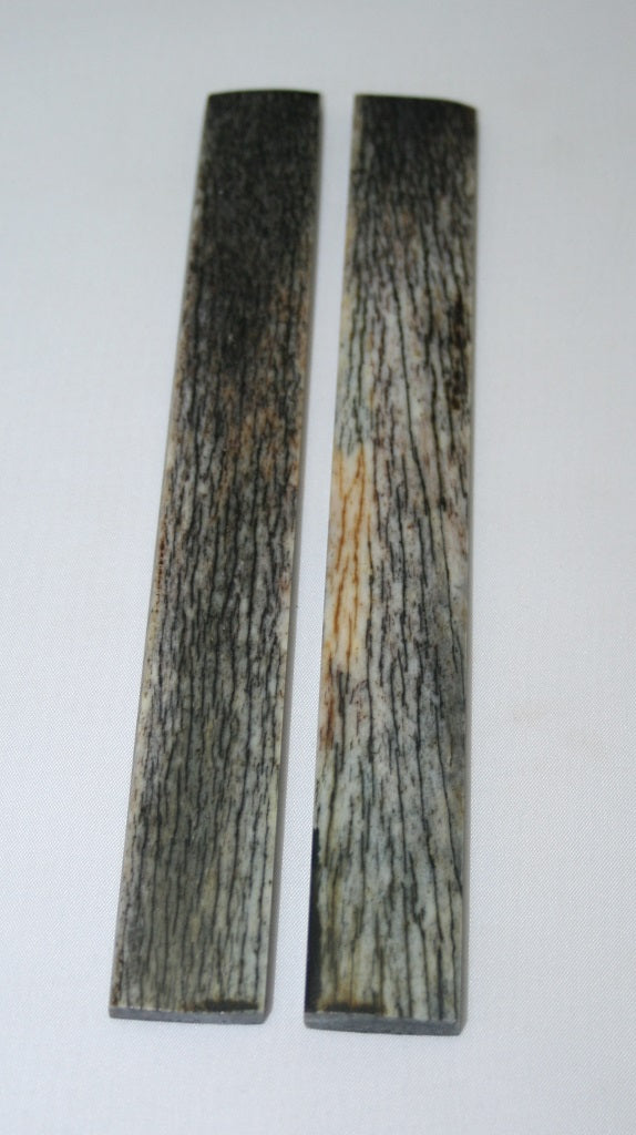 NB102N2  Giraffe Bone Scales