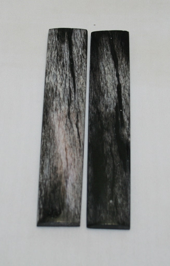 NB102SO40  Giraffe Bone Scales