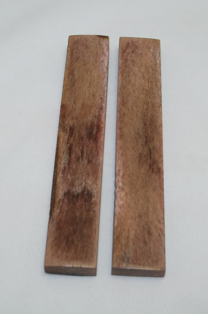 NB102SO54  Giraffe Bone Scales