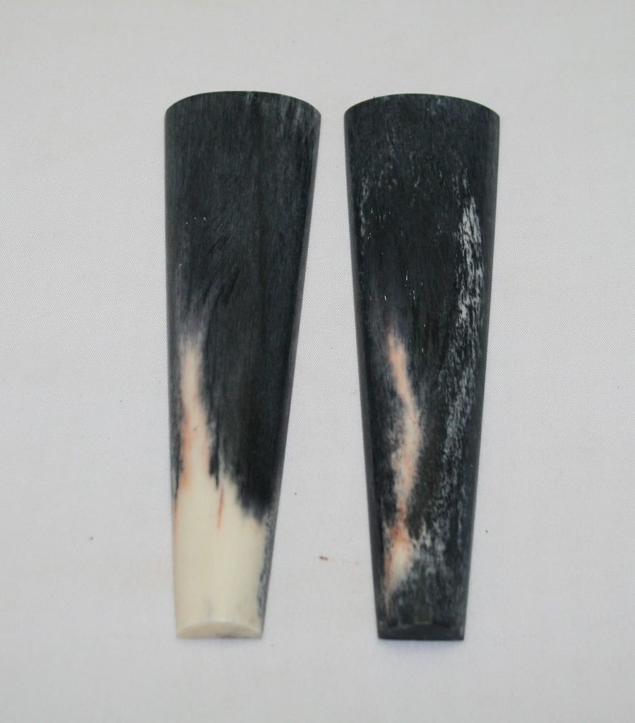 NB103LT108  Giraffe Bone Scales