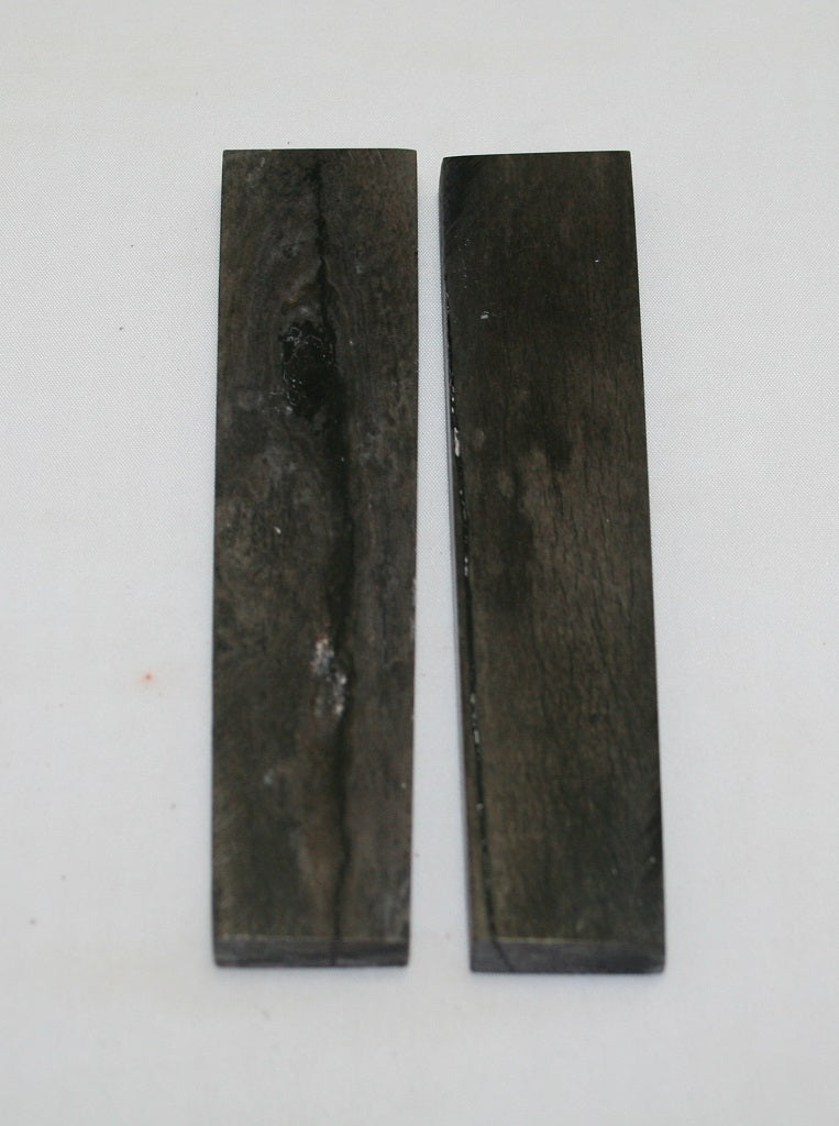 NB103LT115  Giraffe Bone Scales