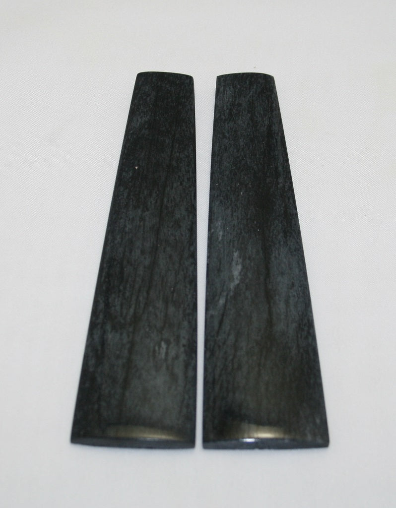 NB103LT12  Giraffe Bone Scales