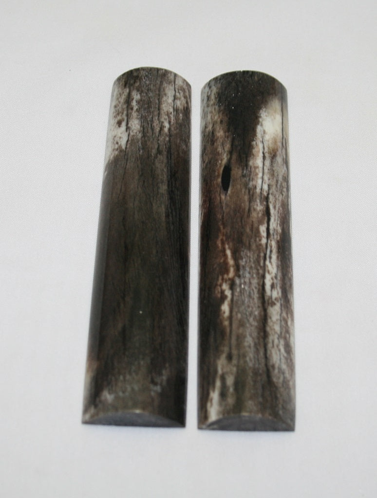 NB103LT144  Giraffe Bone Scales