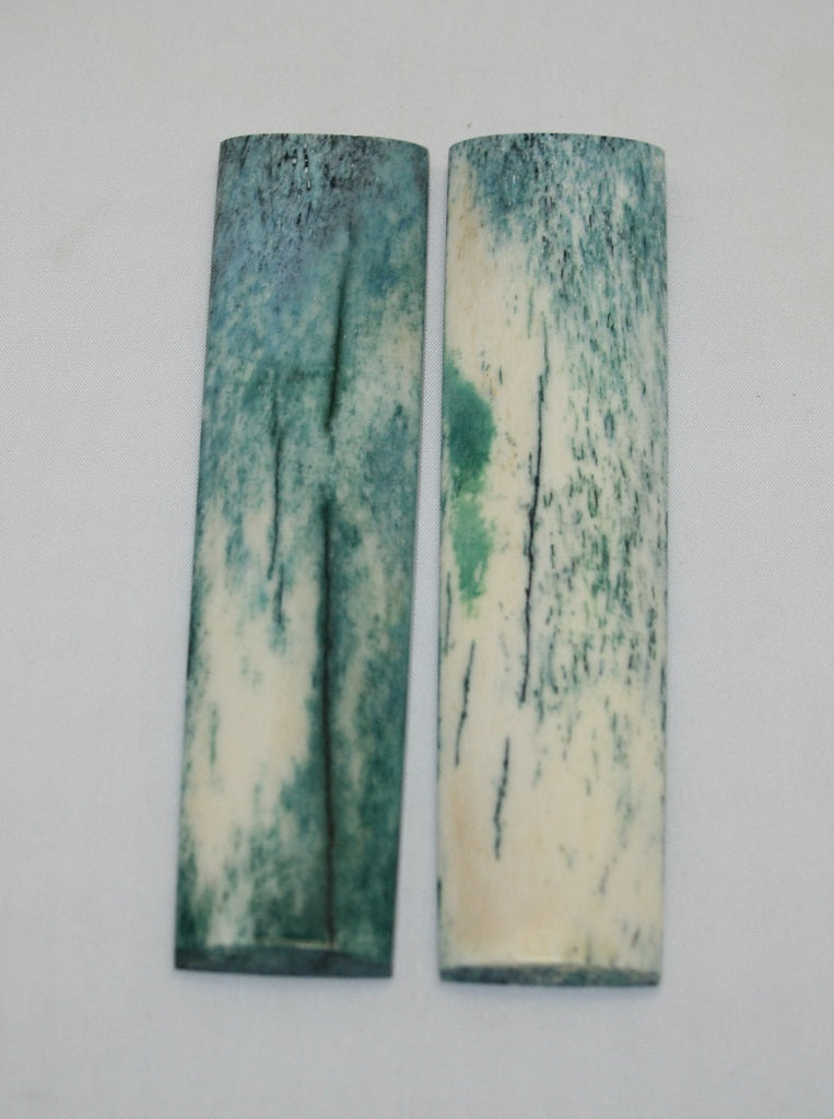 NB103LT19  Giraffe Bone Scales