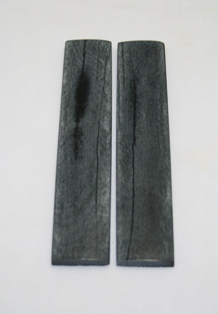 NB103LT39  Giraffe Bone Scales