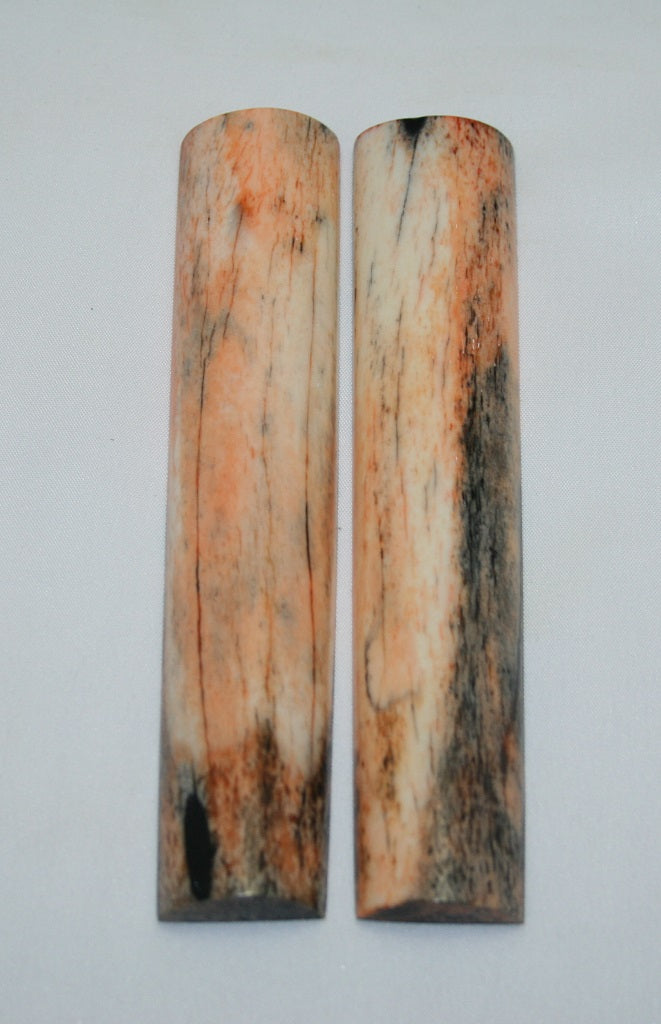 NB103LT47  Giraffe Bone Scales