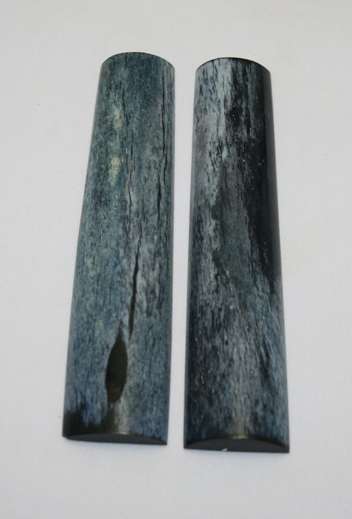 NB103LT55  Giraffe Bone Scales