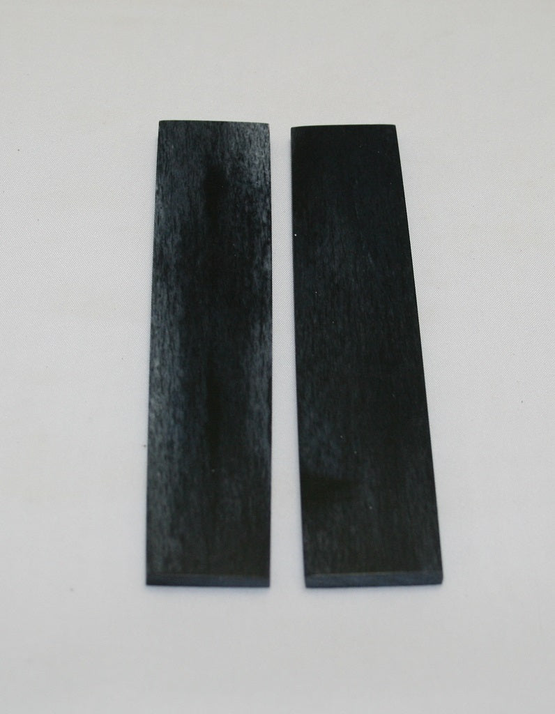 NB103LT89  Giraffe Bone Scales