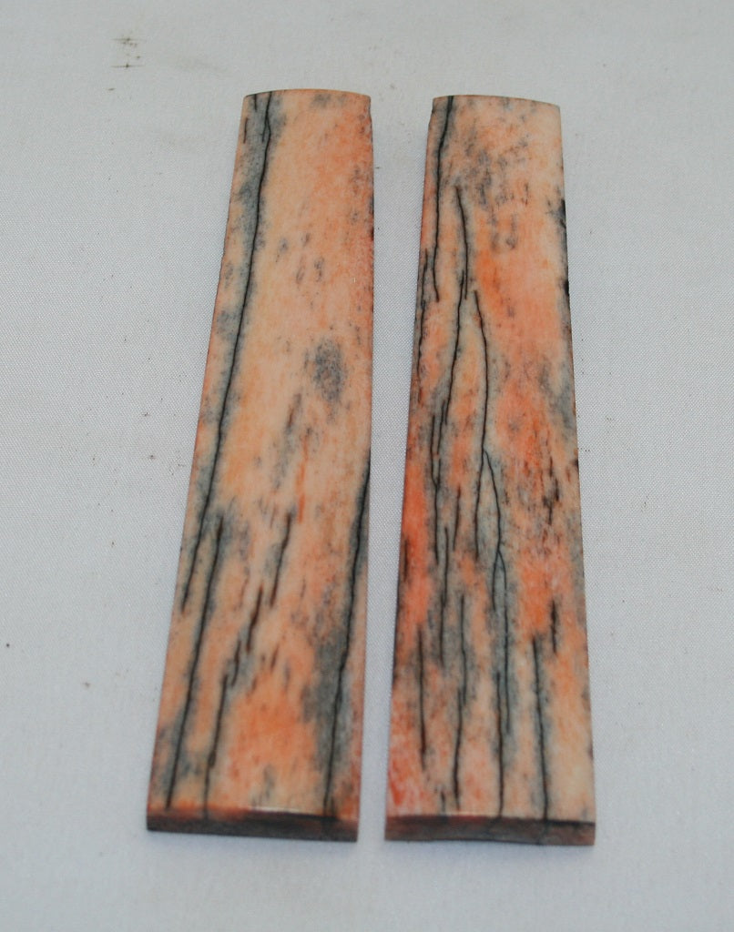 NB103MF109 Giraffe Bone Scales