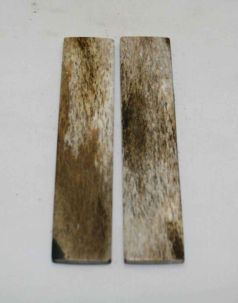 NB103MF14 Giraffe Bone Scales