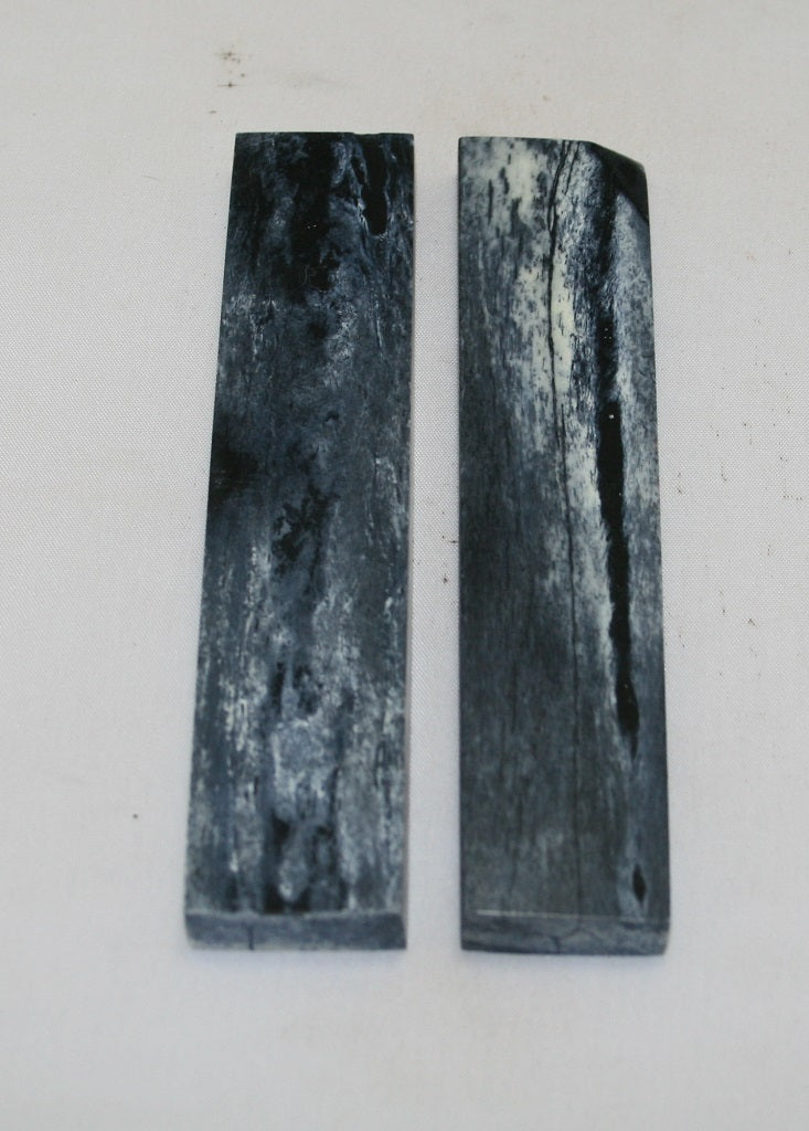 NB103MF43 Giraffe Bone Scales