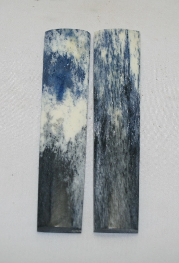 NB103MF70 Giraffe Bone Scales