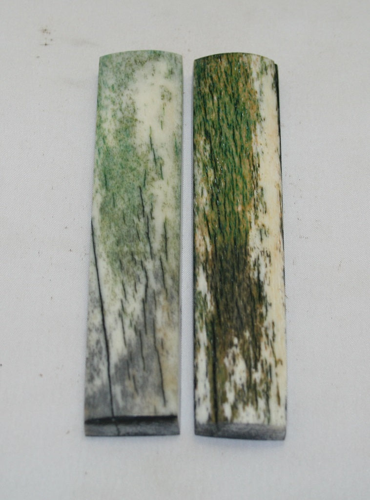 NB103MF8 Giraffe Bone Scales