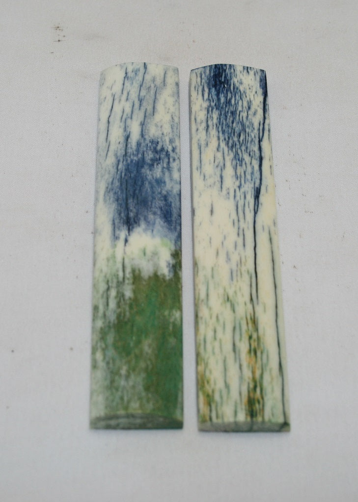 NB103MF90 Giraffe Bone Scales