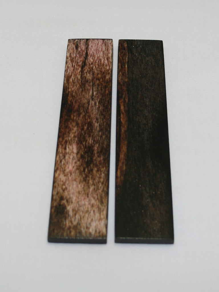 NB103MJ286 Giraffe Bone Scales