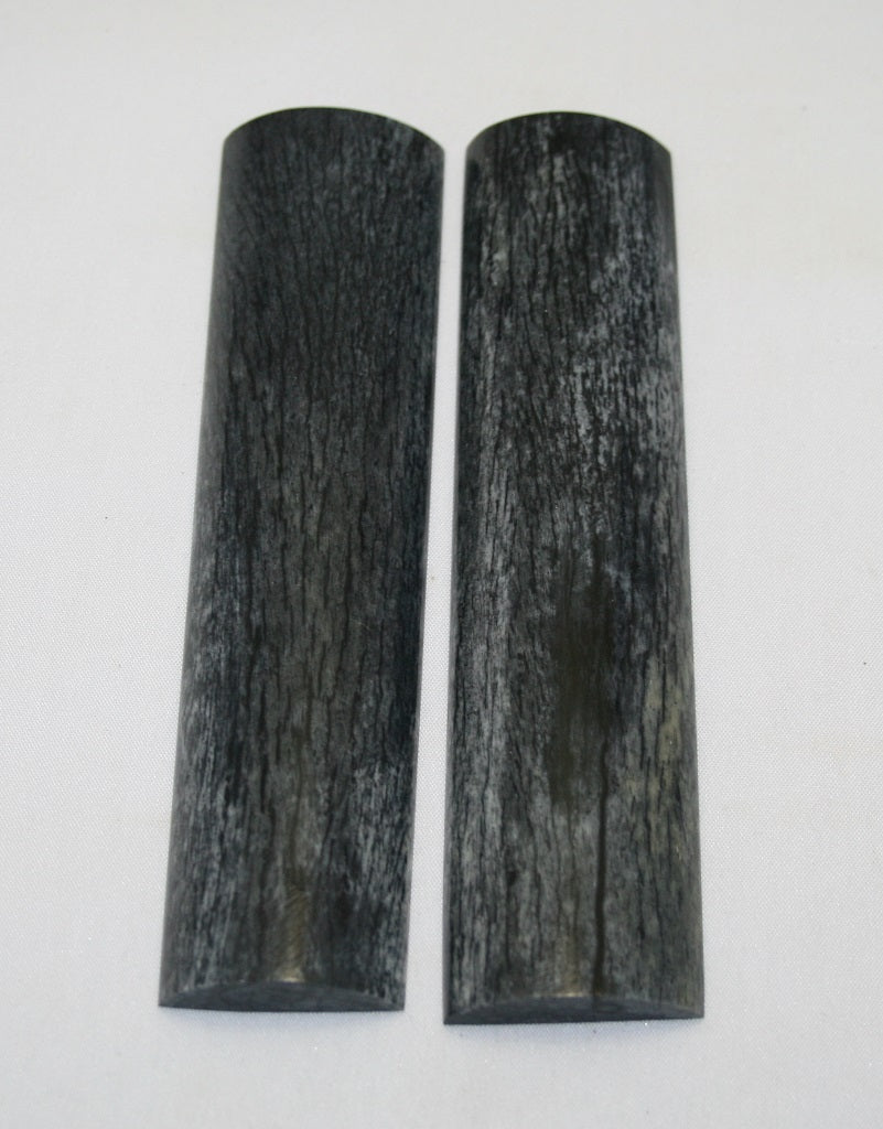 NB104AYA23  Giraffe Bone Scales