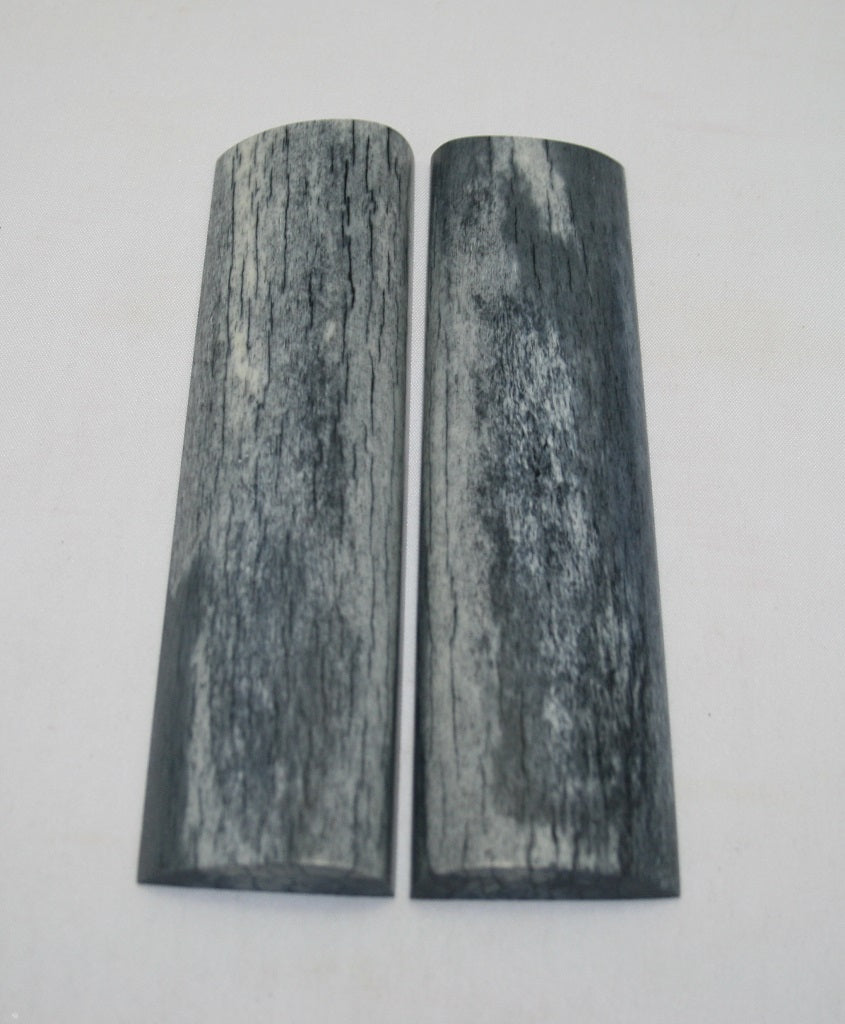 NB104AYA50  Giraffe Bone Scales