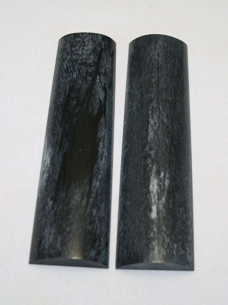 NB104AYA60  Giraffe Bone Scales