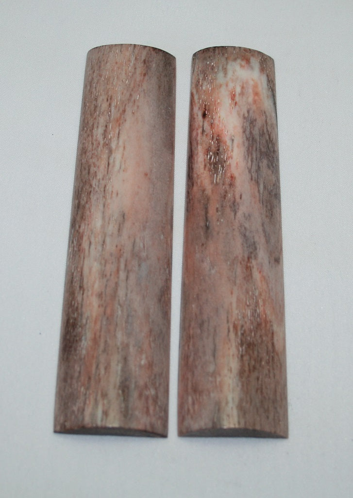 NB104AY39  Giraffe Bone Scales