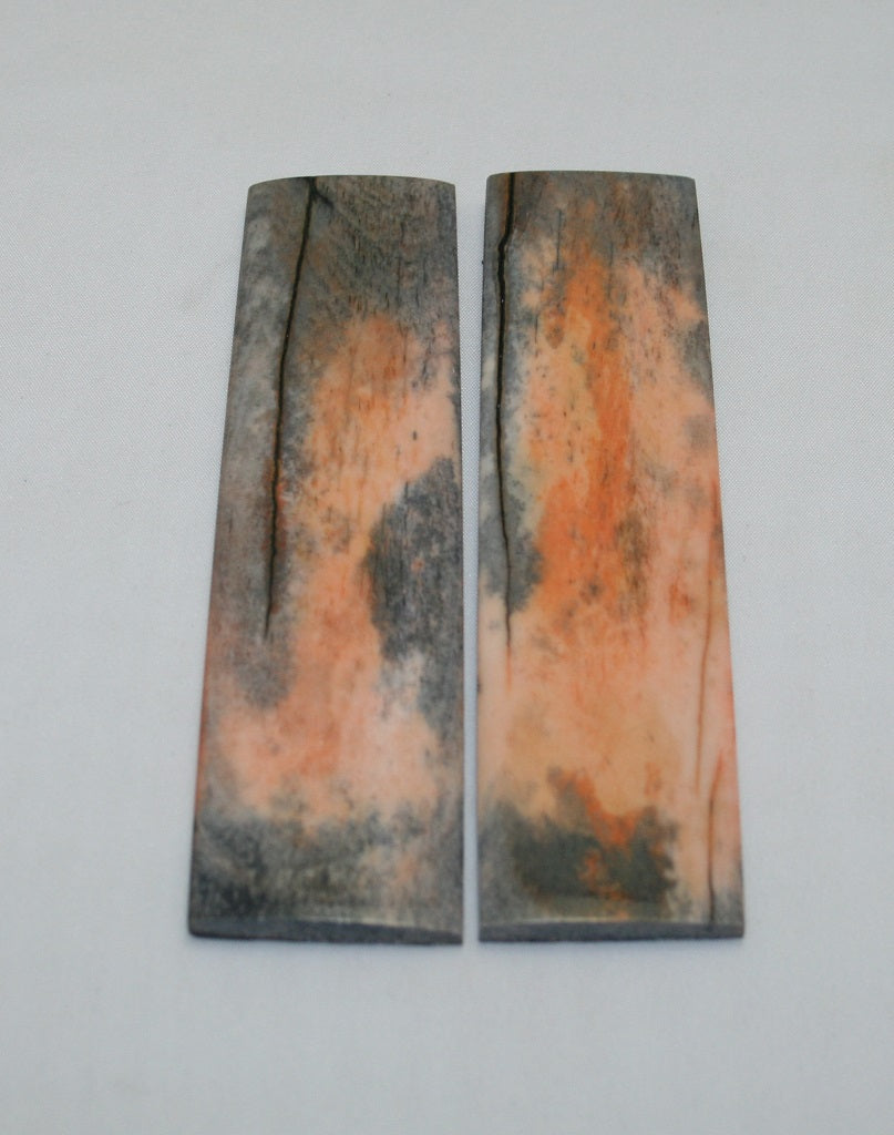 NB104LT21  Giraffe Bone Scales