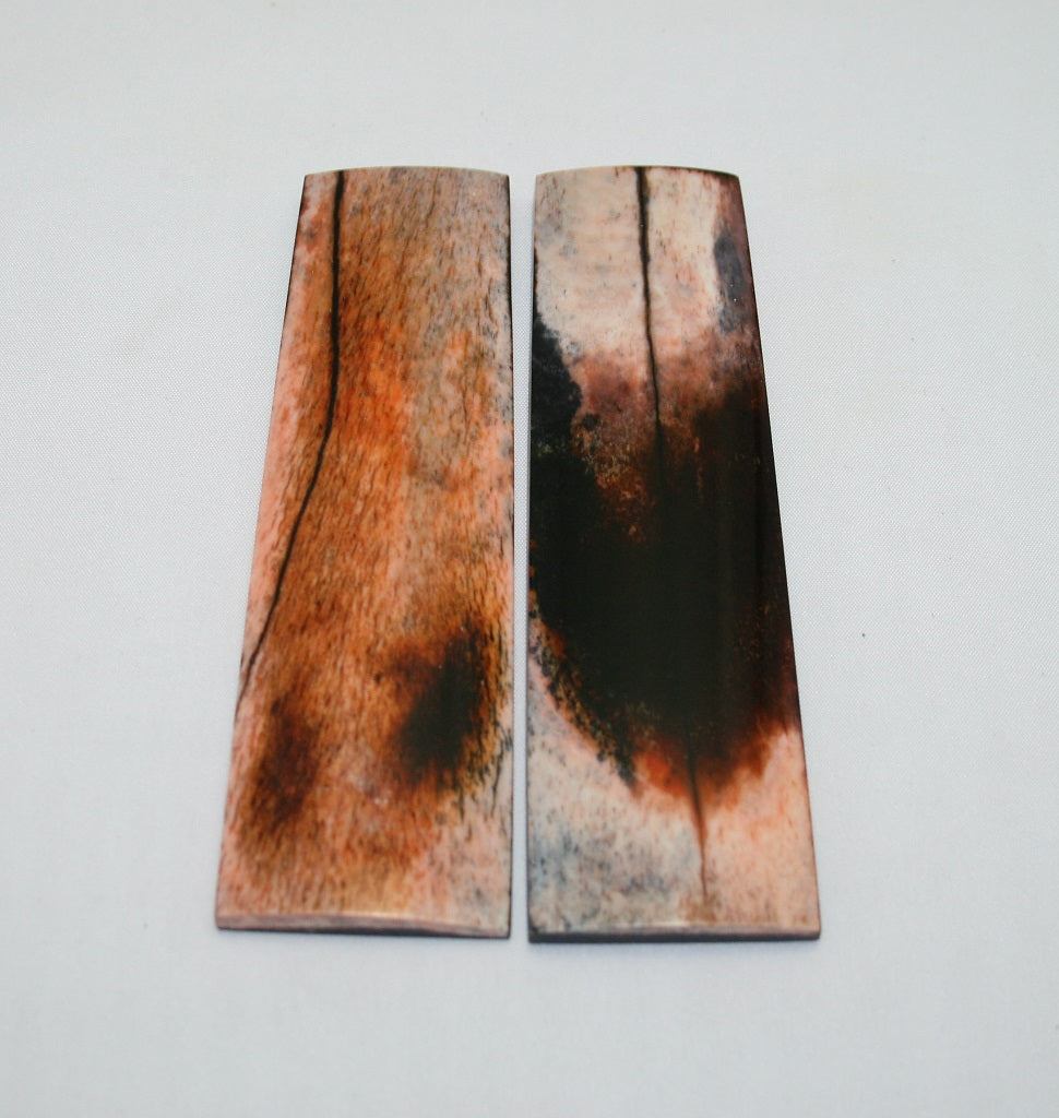 NB104LT40  Giraffe Bone Scales