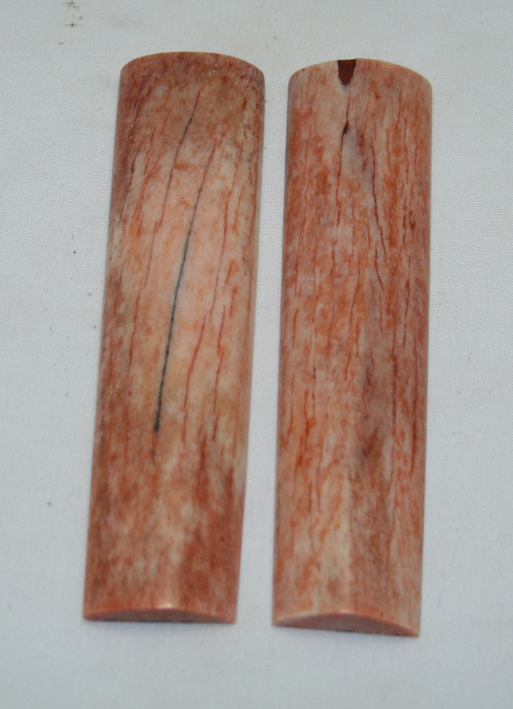 NB104MF54  Giraffe Bone Scales