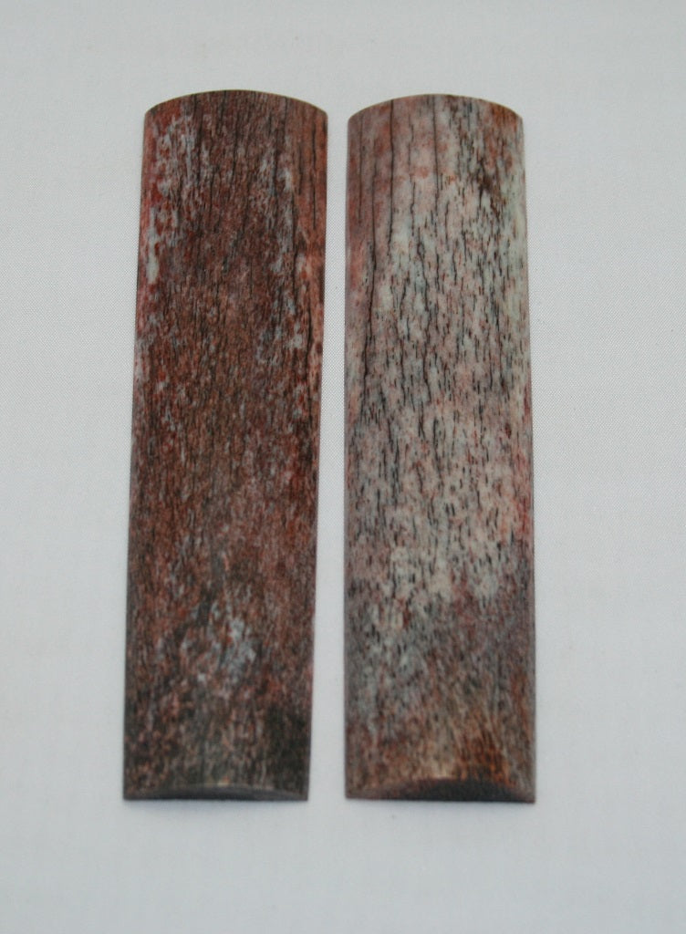 NB104MJ130  Giraffe Bone Scales