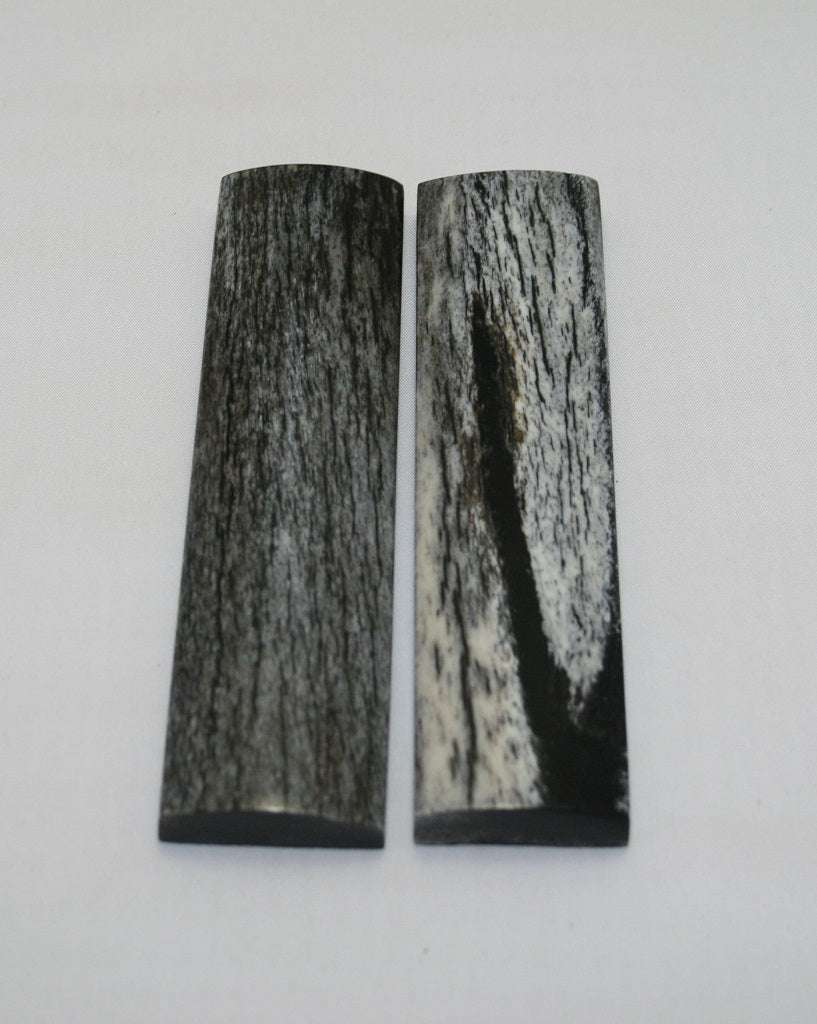 NB104MJ198  Giraffe Bone Scales