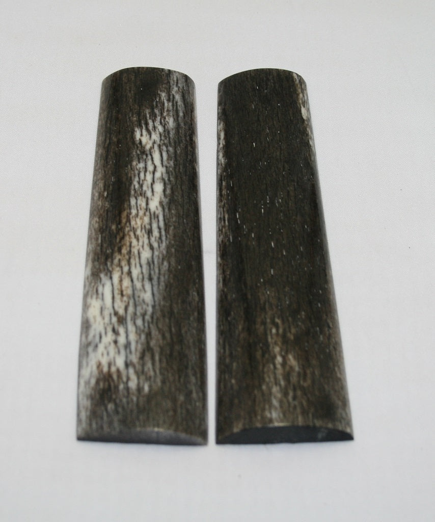 NB104MJ219  Giraffe Bone Scales