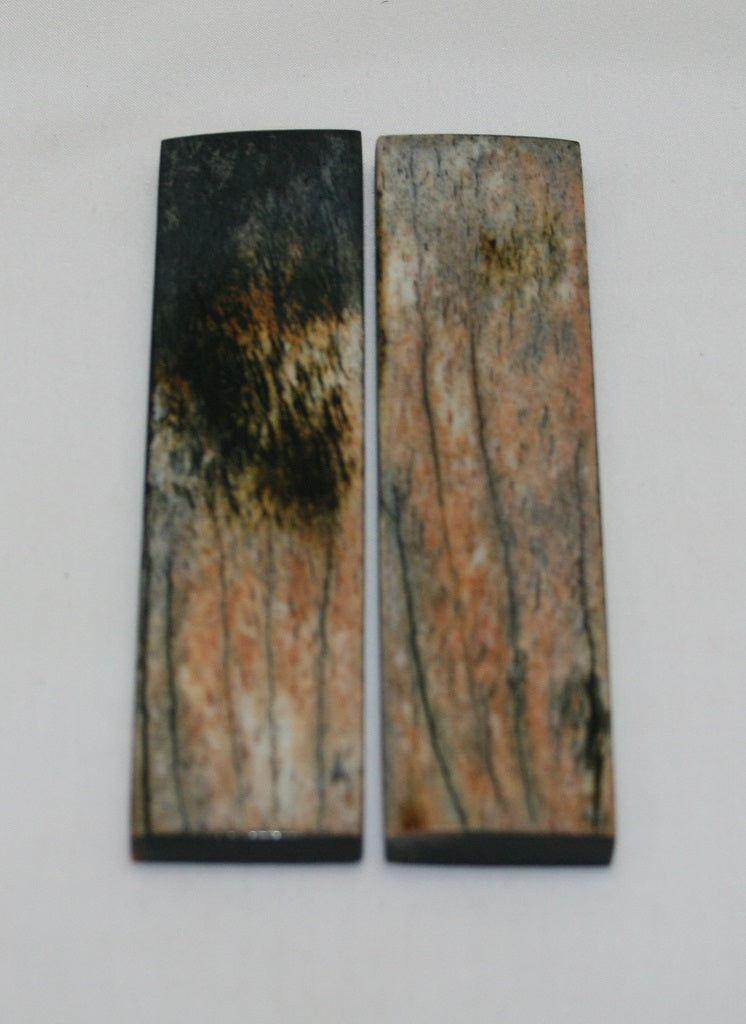 NB104MJ246  Giraffe Bone Scales