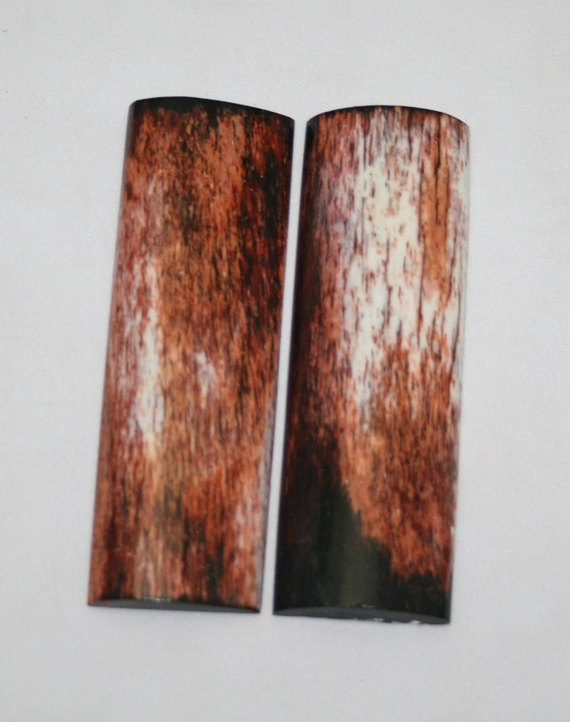 NB104MJ2    Giraffe Bone Scales