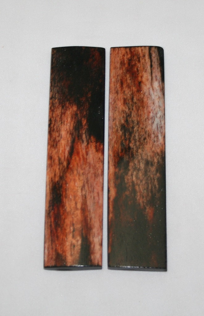 NB104MJ4  Giraffe Bone Scales