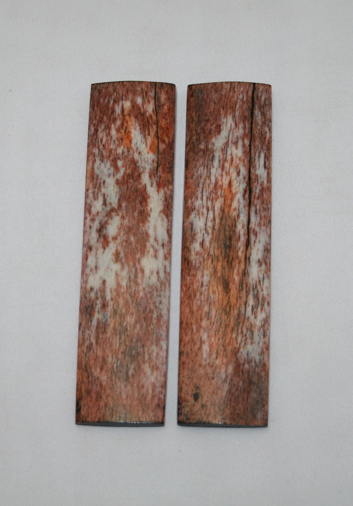 NB104MJ7  Giraffe Bone Scales