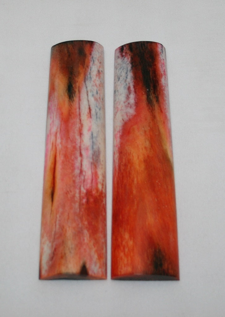 NB104MJ9  Giraffe Bone Scales