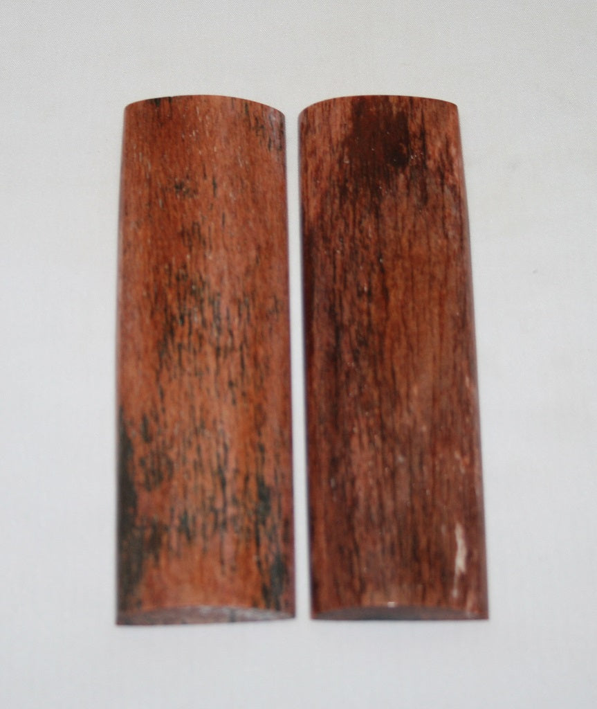 NB105FM66  Giraffe Bone Scales