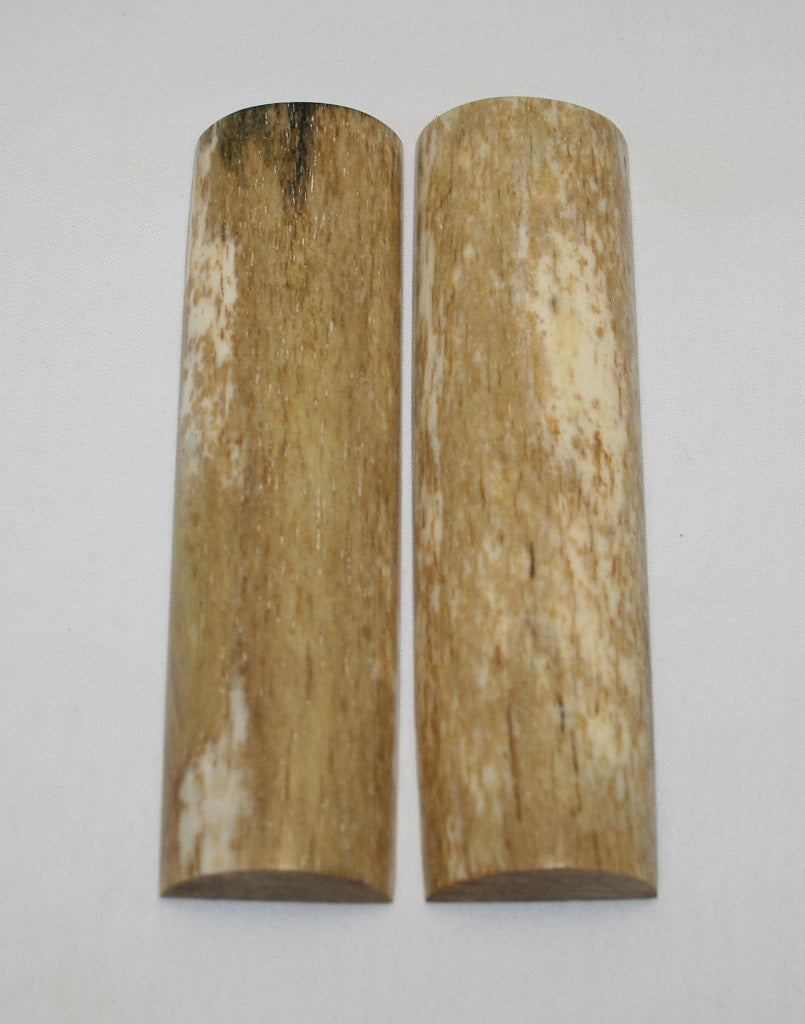 NB105F68  Giraffe Bone Scales