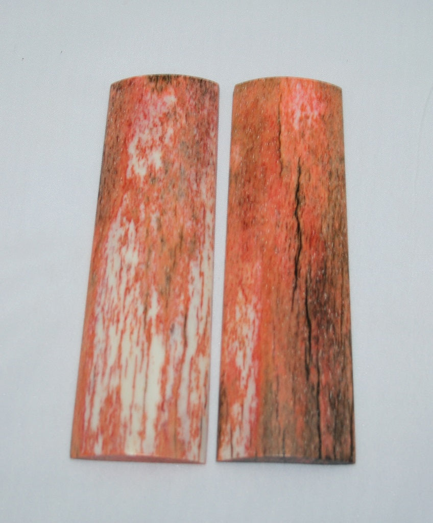 NB105G27  Giraffe Bone Scales