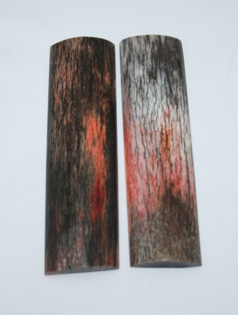 NB105G36  Giraffe Bone Scales