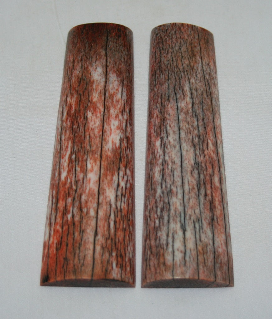 NB105L13  Giraffe Bone Scales